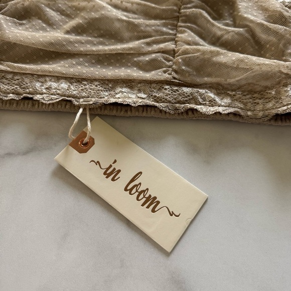 In Loom Lace Teim Dotted Cropped Top Tan Medium - Picture 2 of 7